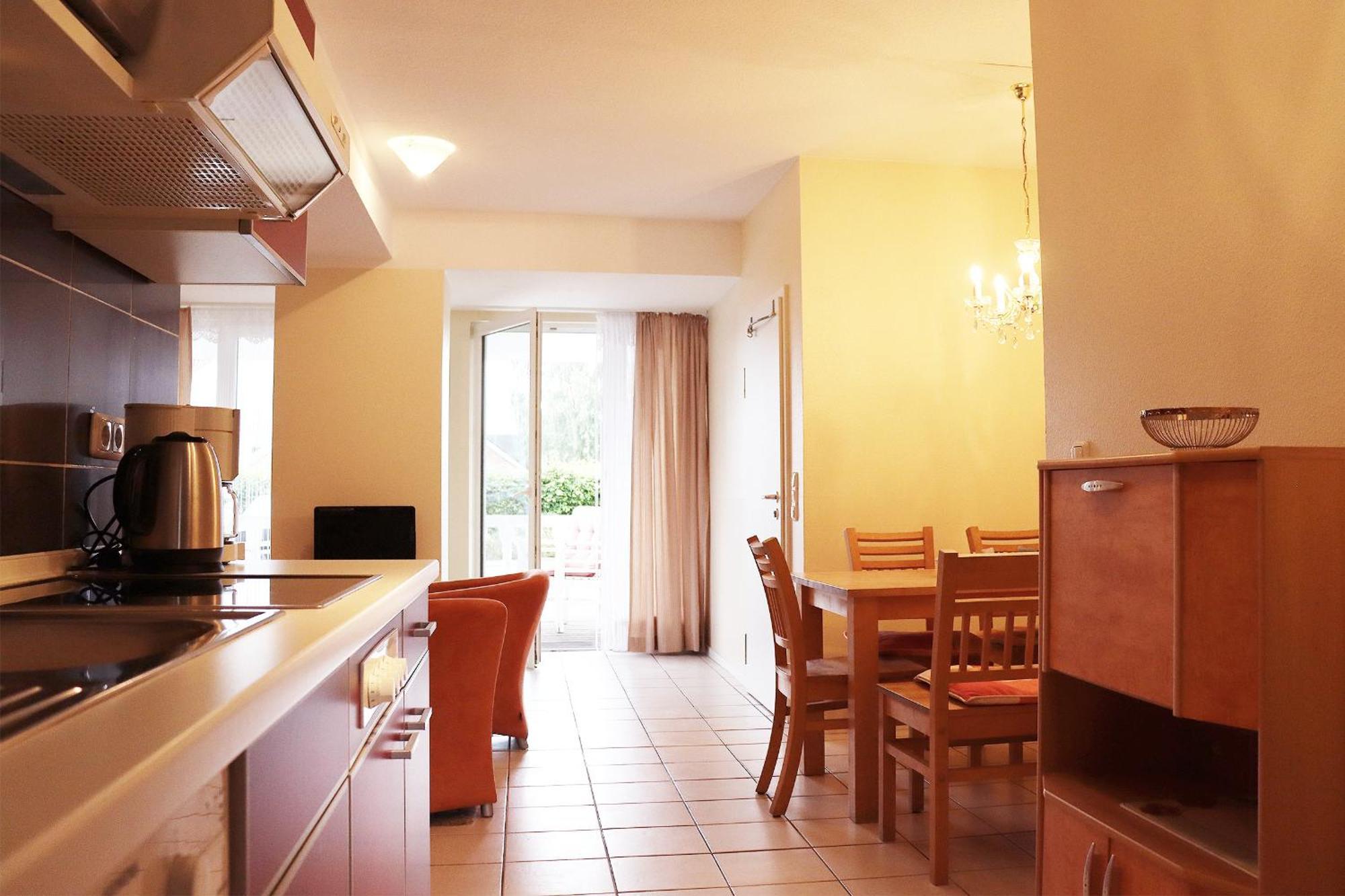 Meerblick Terrasse: Strandnahe Ferienwohnung mit Parkplatz Sierksdorf Exterior photo